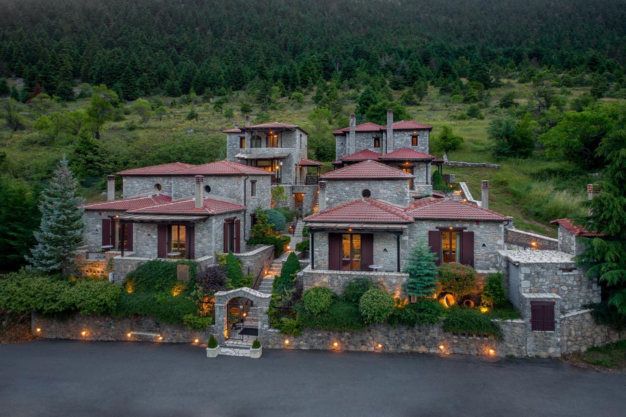 Ostra Menalon Luxury Suites Kardaras Экстерьер фото